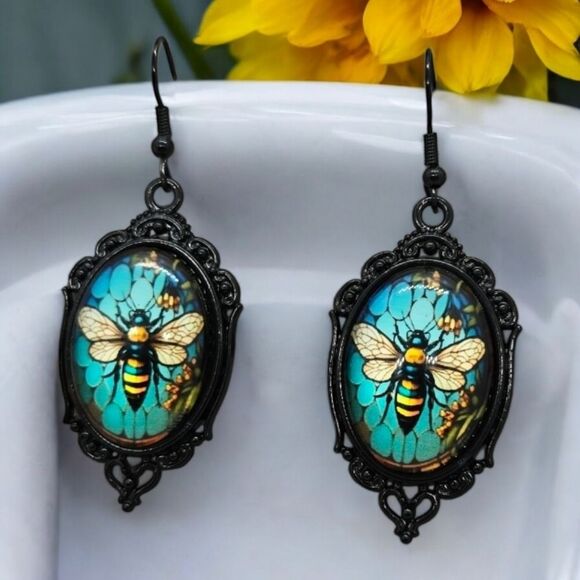 Boutique Jewelry - Bumblebee Honey Bee Blue Mosaic Portrait Cabochon Black Earrings Glass Dome Buzz
